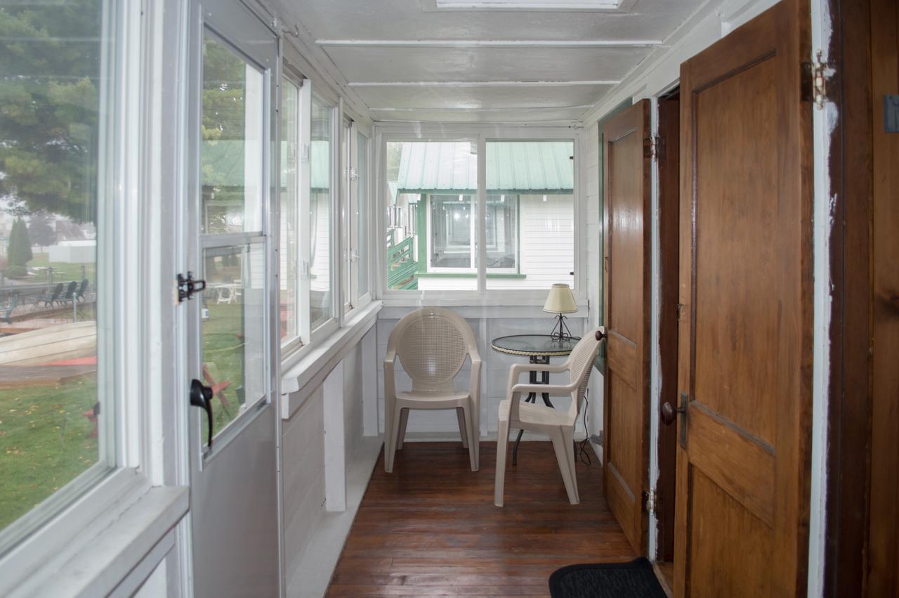 ホテルBayview Cabins Naples エクステリア 写真