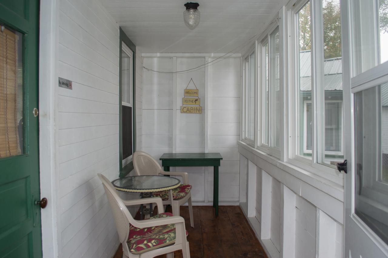 ホテルBayview Cabins Naples エクステリア 写真
